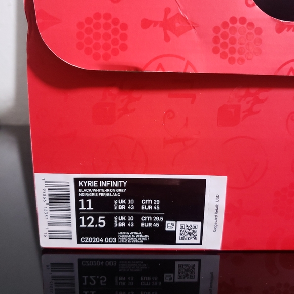 Nike Kyrie Infinity - Picture 7 of 11